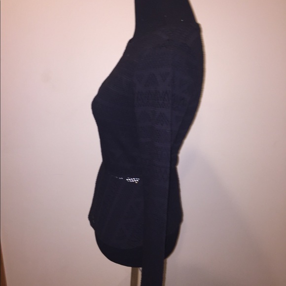 BCBG sheer peplum top - Picture 4 of 7